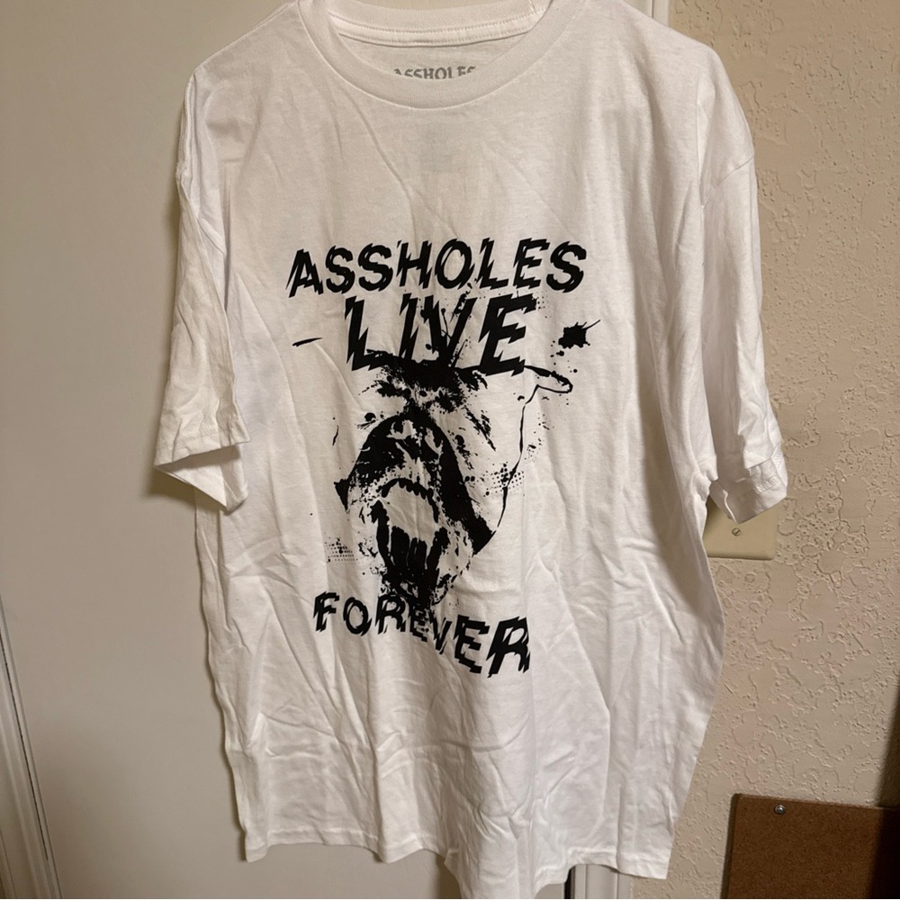 Edgy White Graphic Tee —NWOT